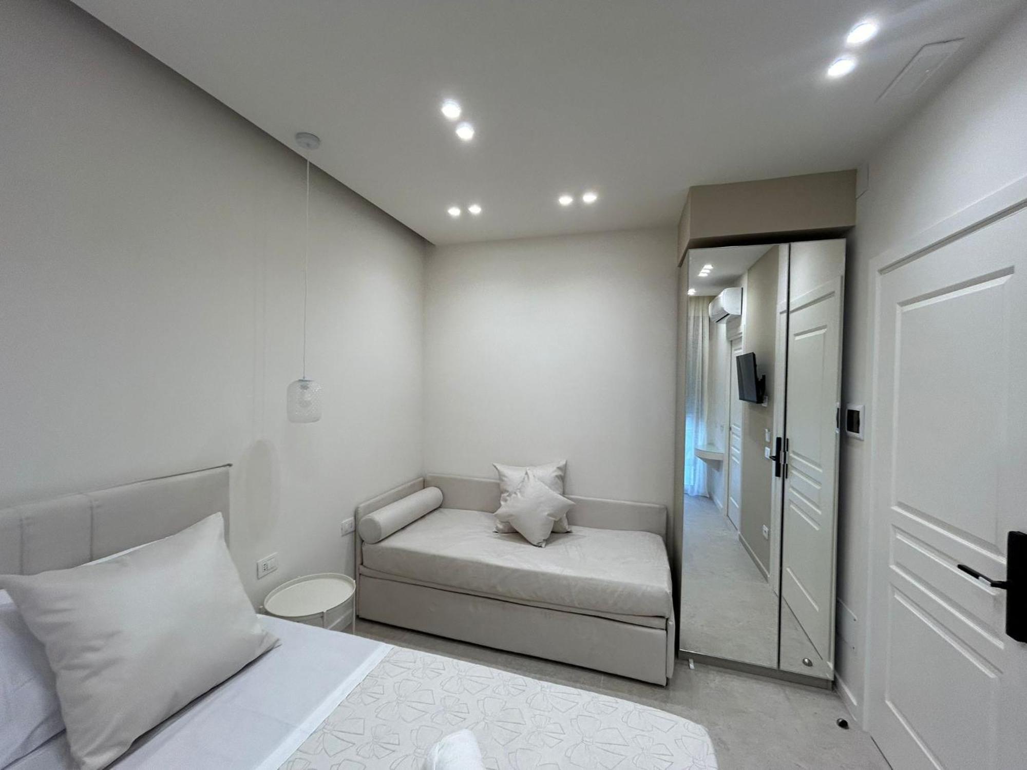 B&B Le Origini Napoli Ngoại thất bức ảnh